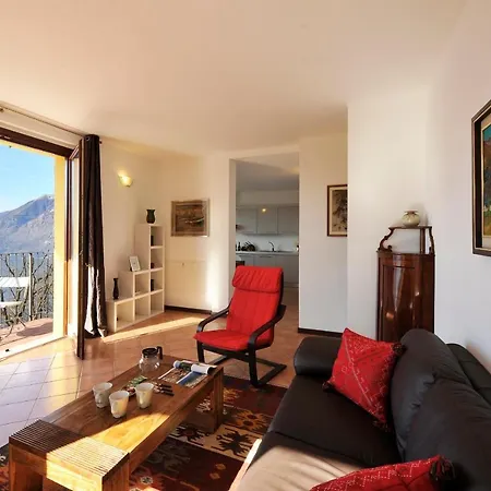 Apartment Sleeps 6 Pool *